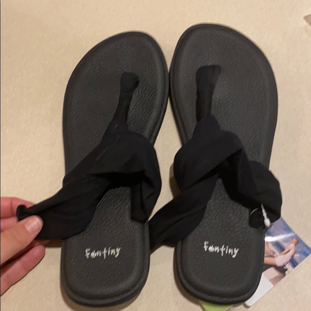 Fantiny sandals